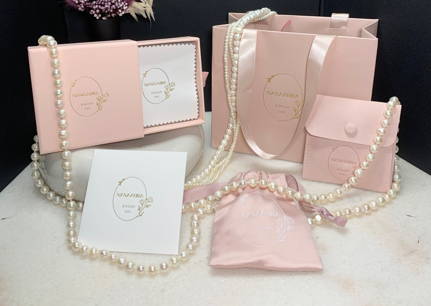 Boucles d'oreilles en perles et émeraude