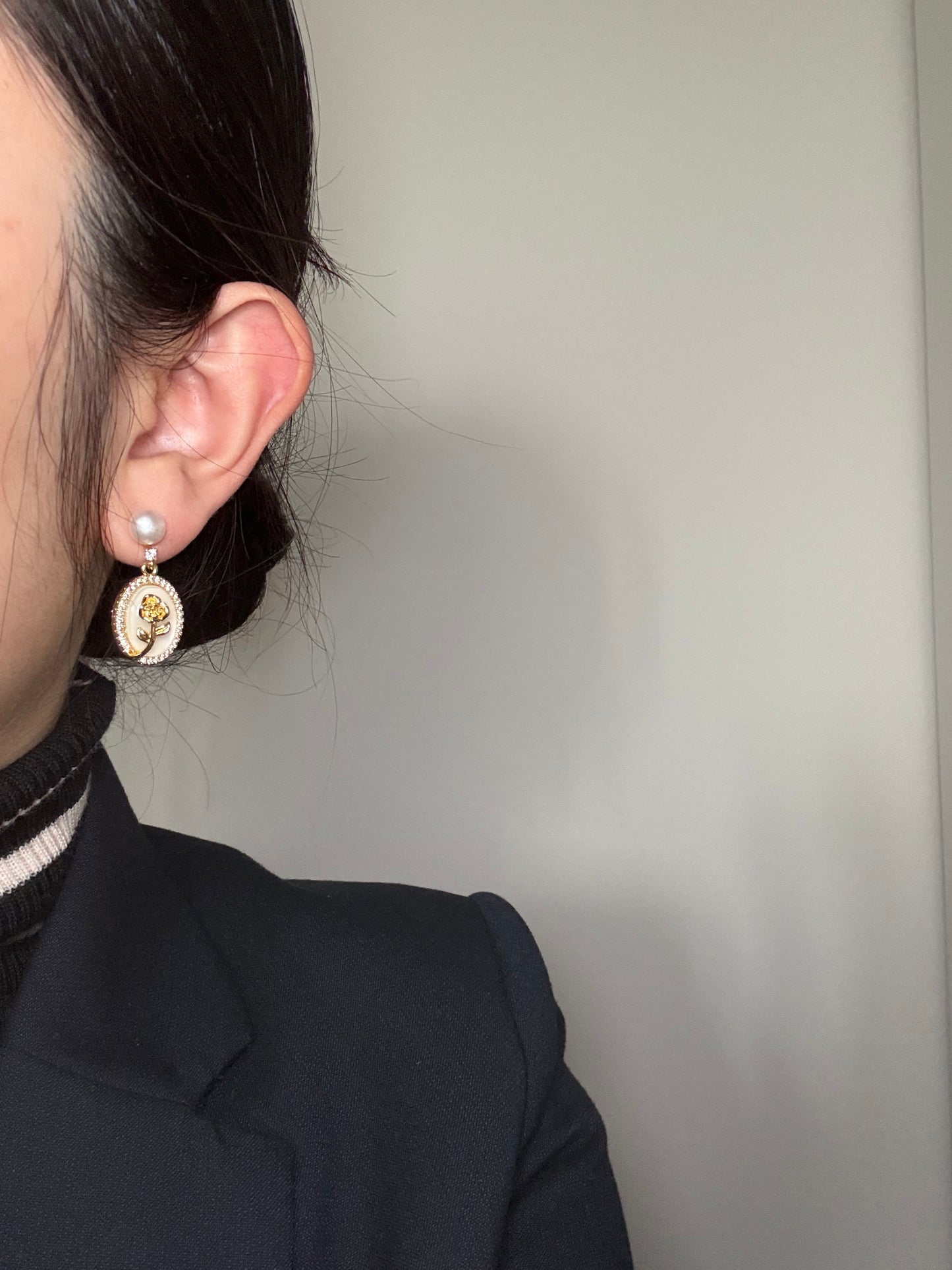 Rose Glow Pearl Earrings