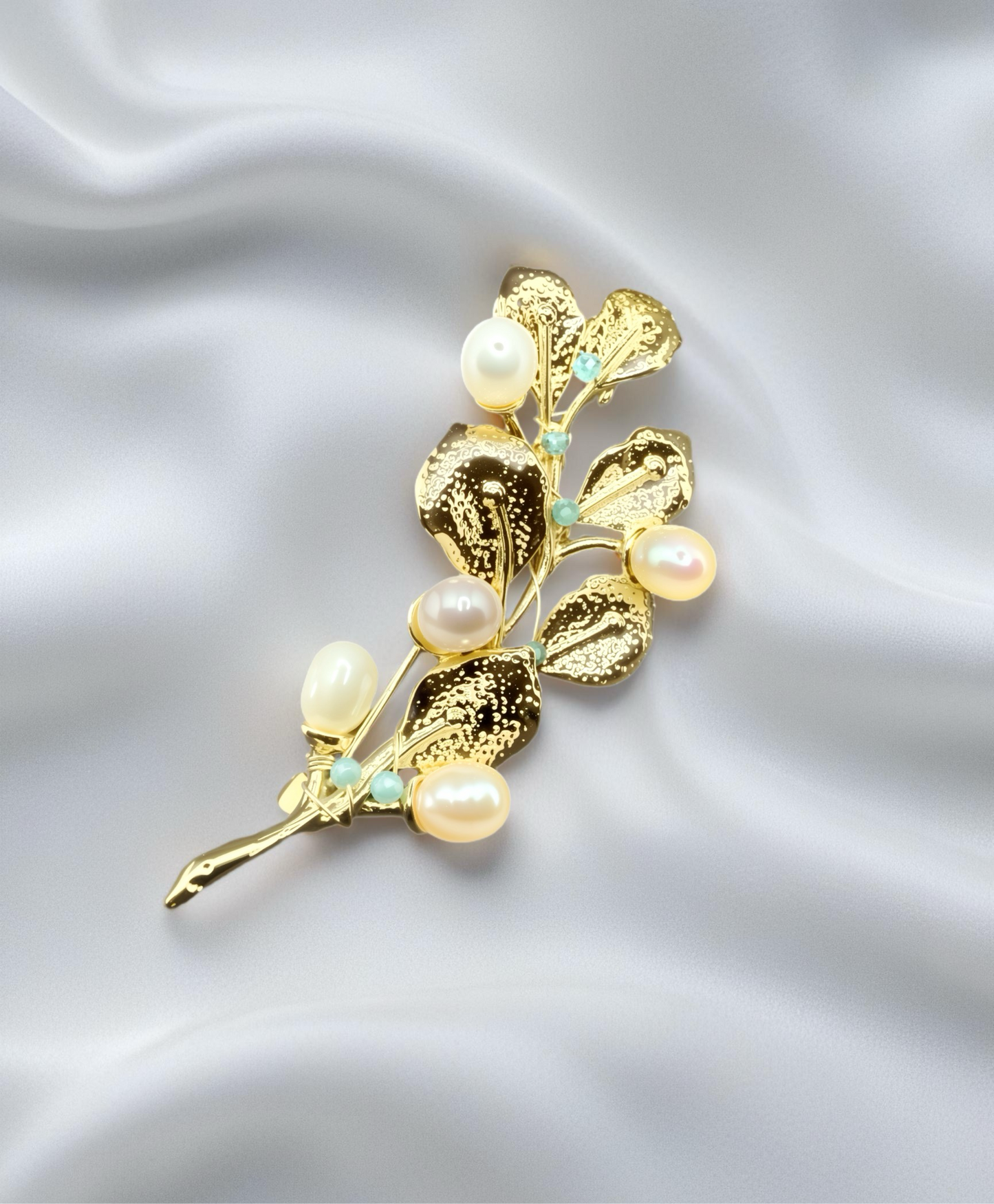 Broche inspirée des feuilles
