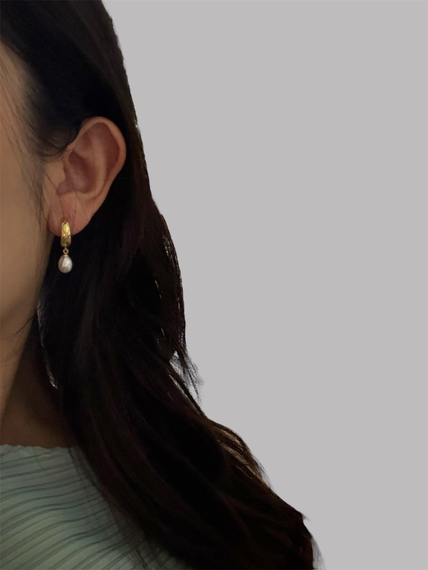 Heirloom Drop Pearls Earring