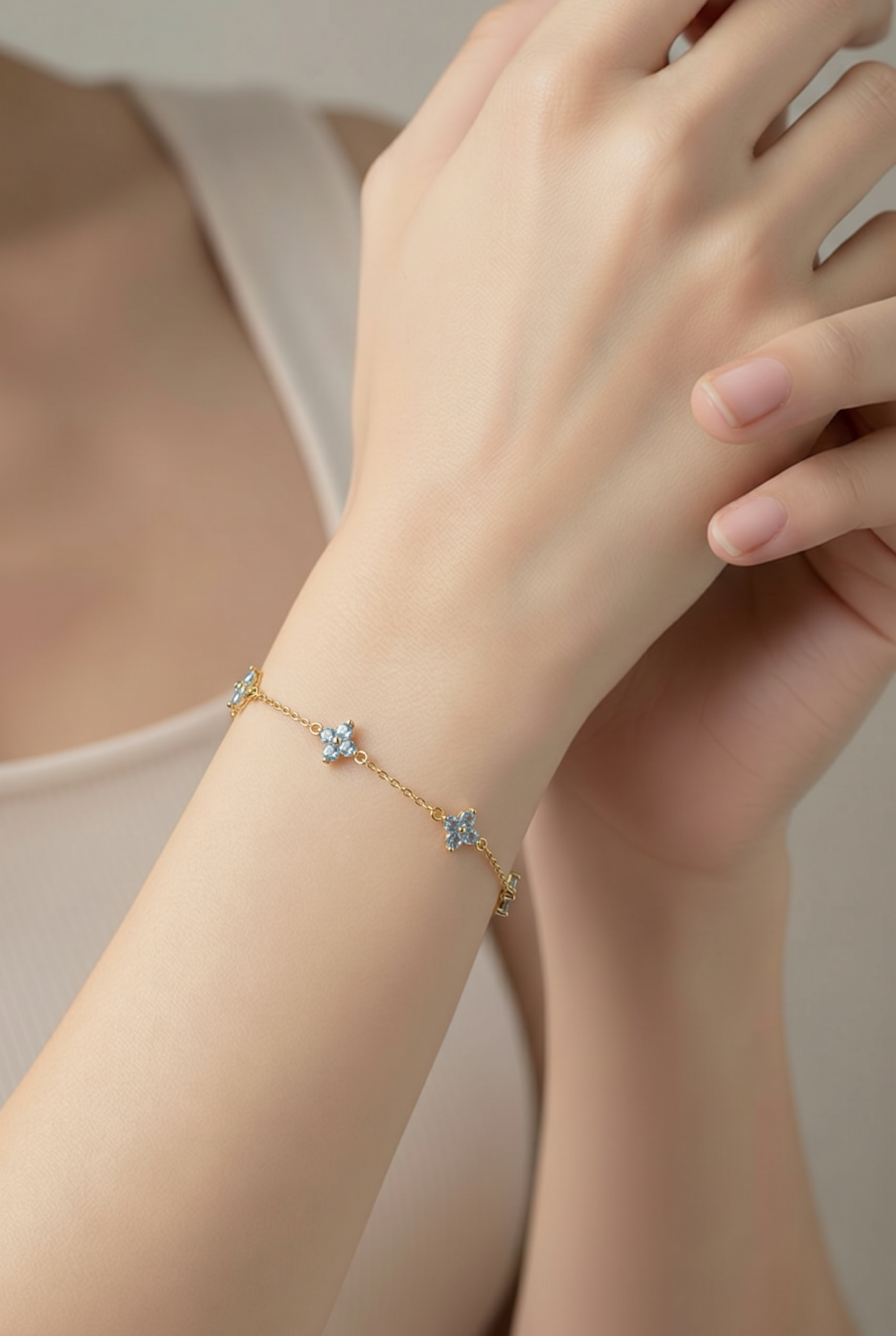 Liora Blue Clover Bracelet