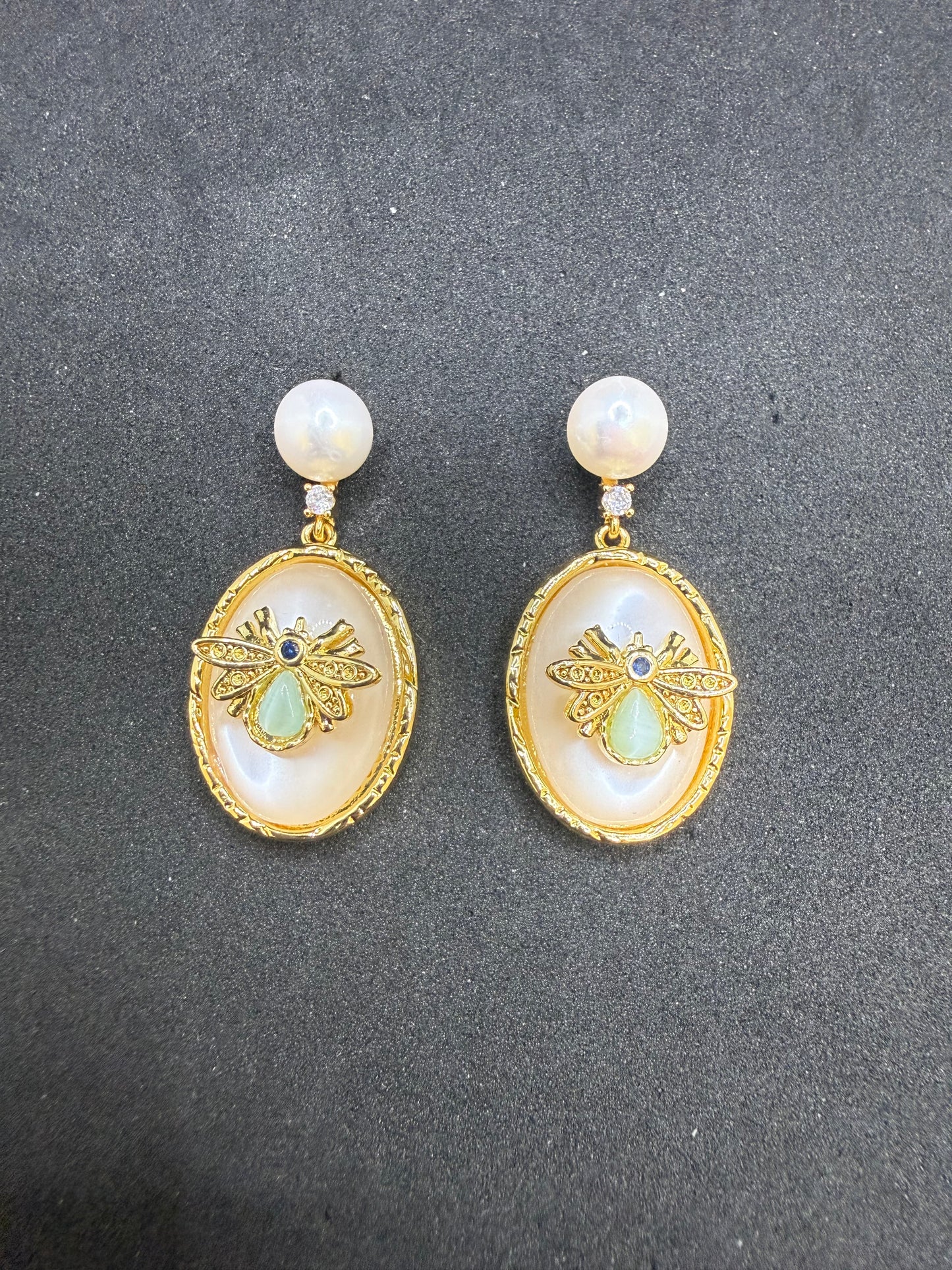 Aurora Bee Pearl Earrings