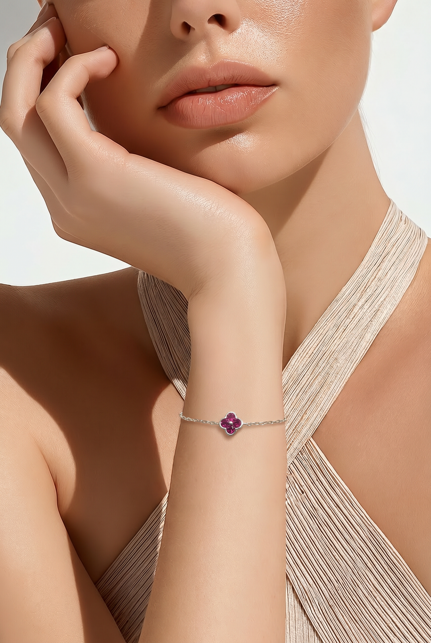 Rubyne Single Clover Bracelet