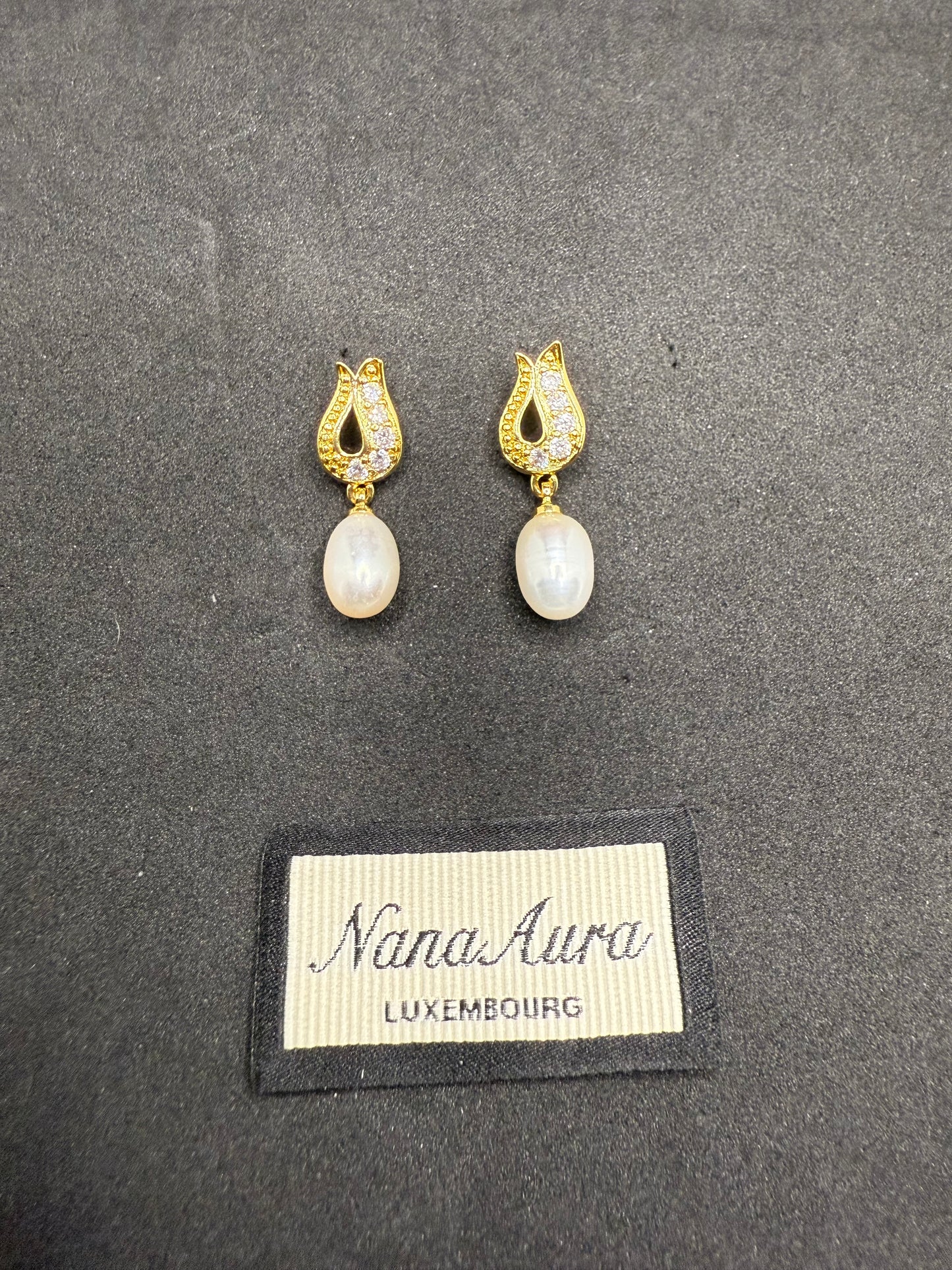 Clara Tulip Earrings