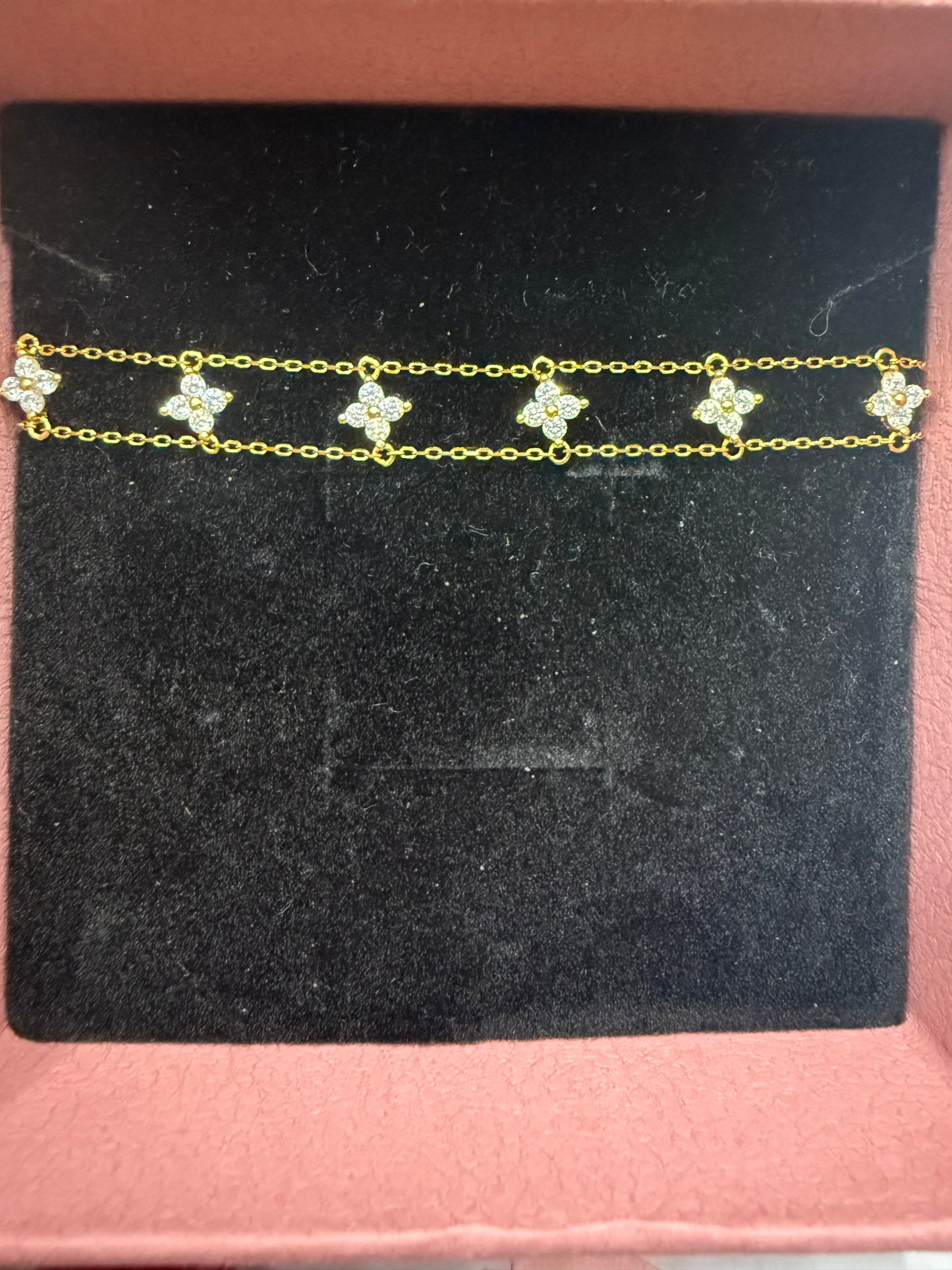 Zora Twin Clover Bracelet