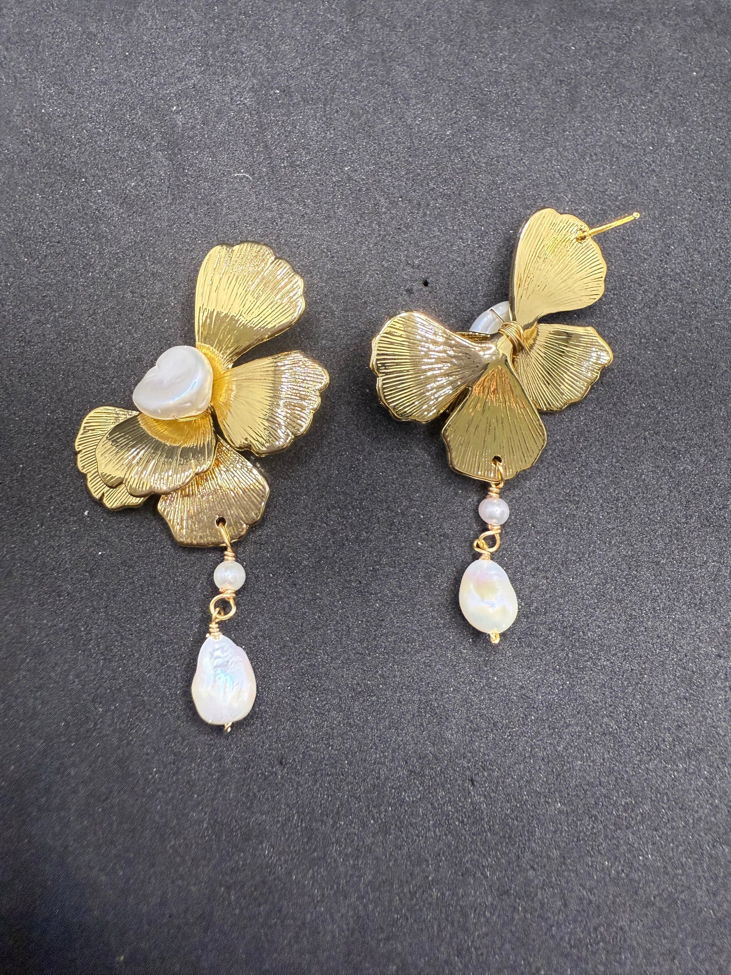 Eveline Gilded Petal Earrings