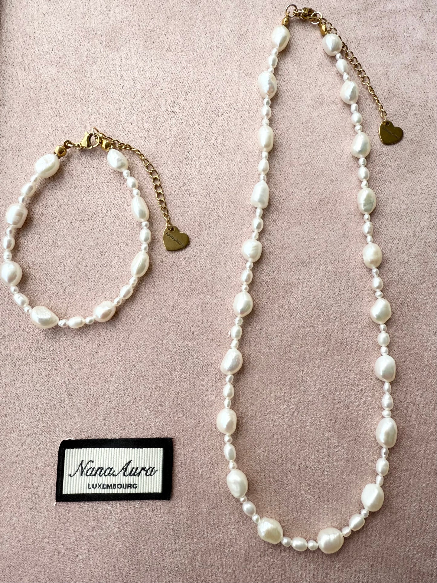 EveryDay Pearls Jewelry Set