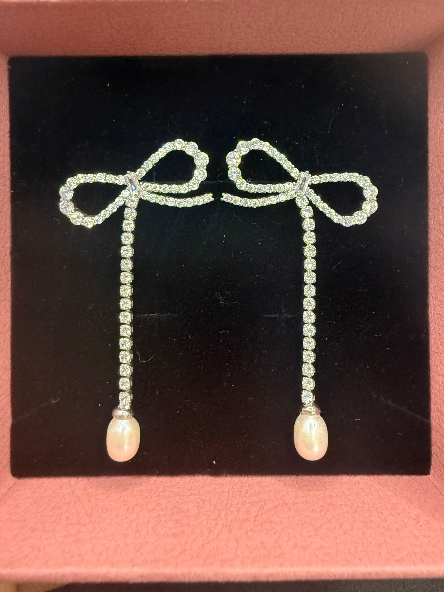 Elise Bow Earrings