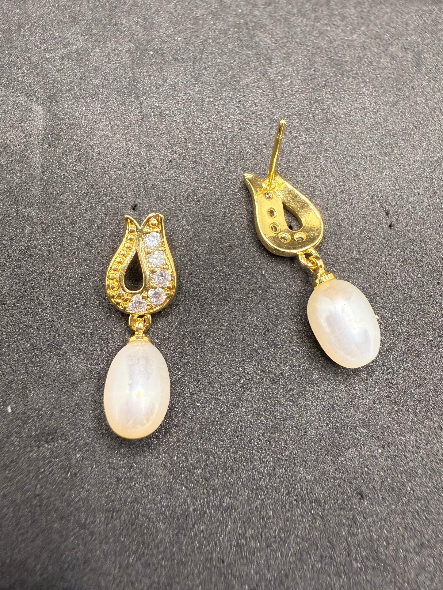 Clara Tulip Earrings