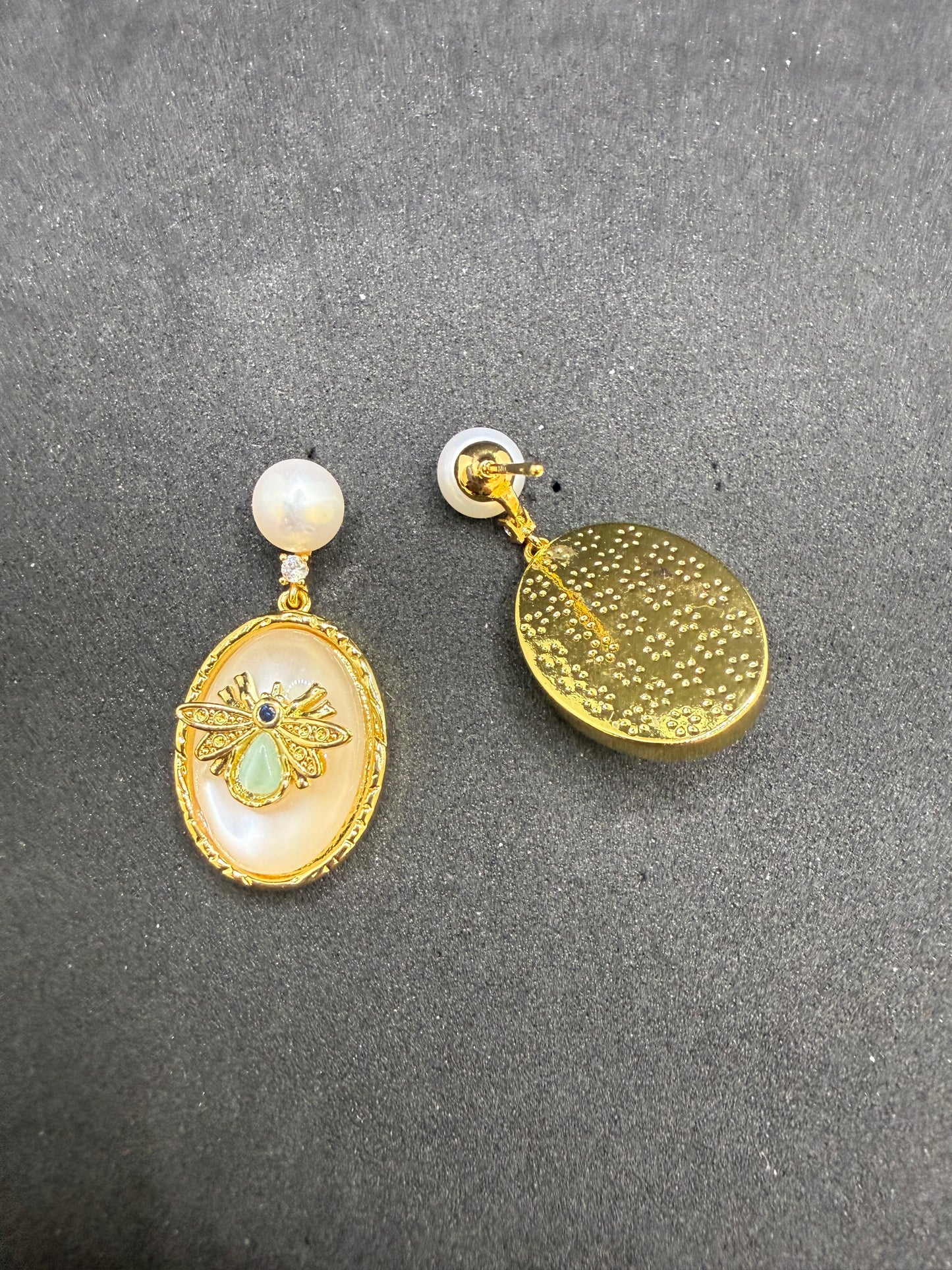 Aurora Bee Pearl Earrings