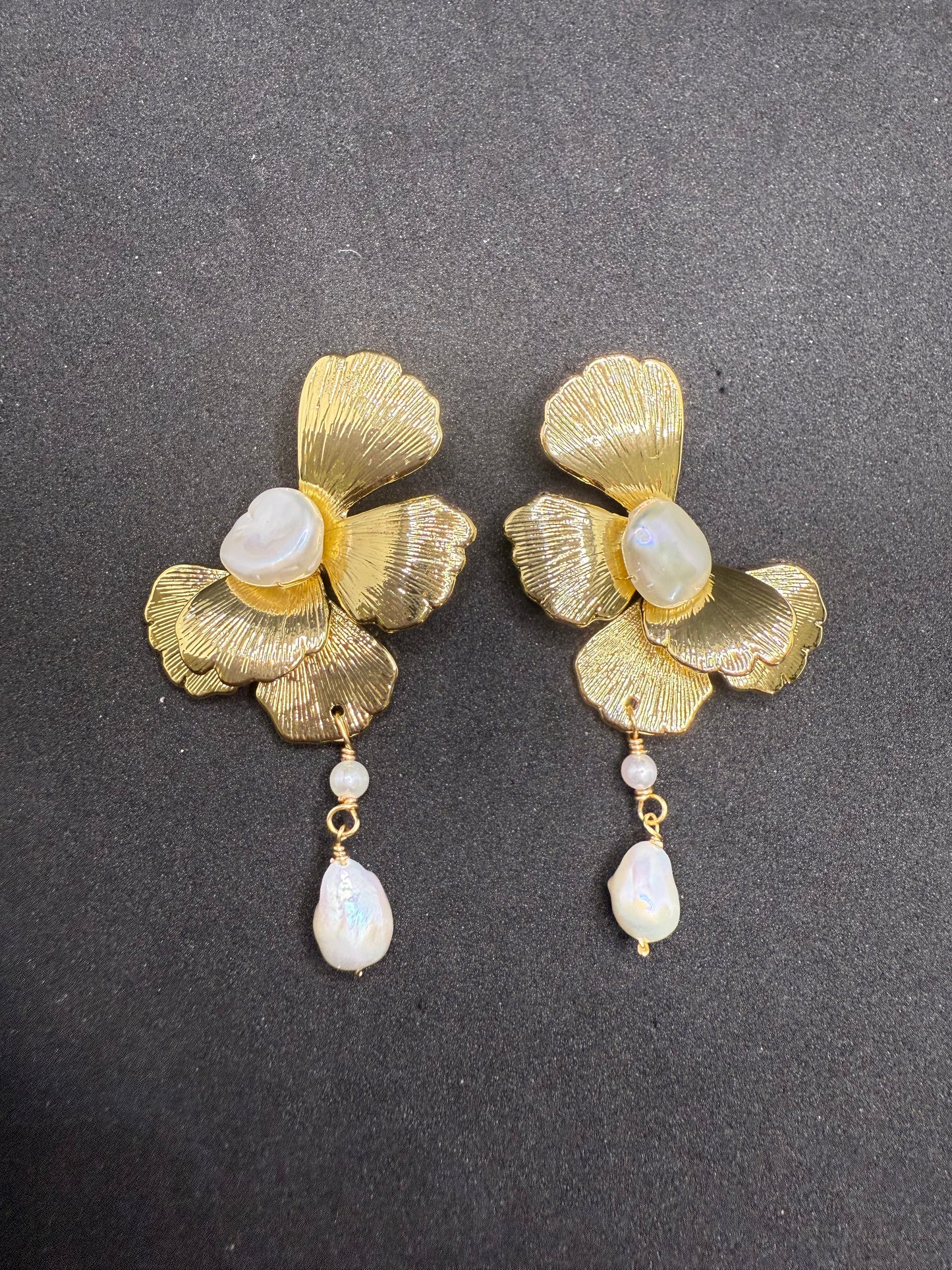 Eveline Gilded Petal Earrings