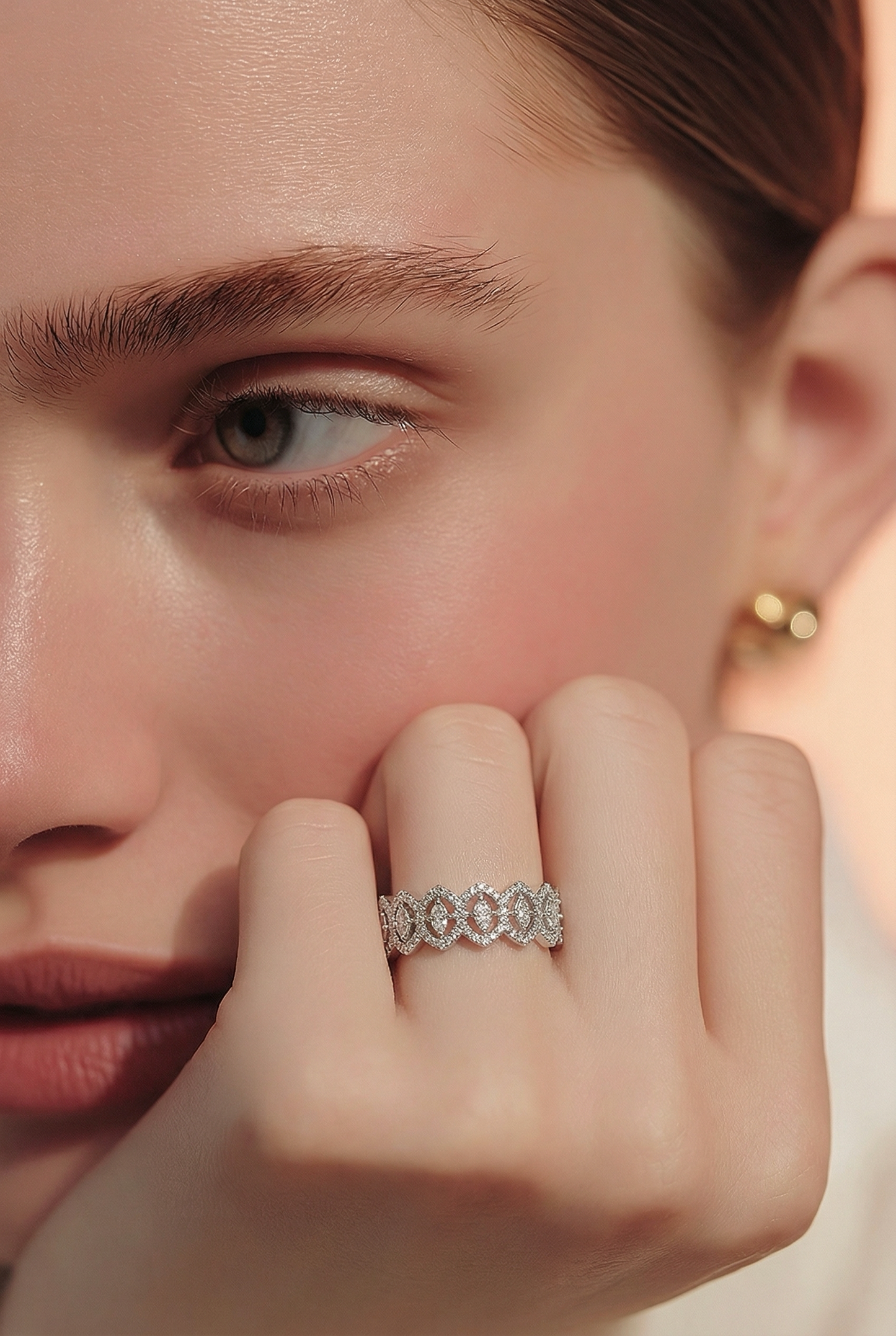 Bague en dentelle royale