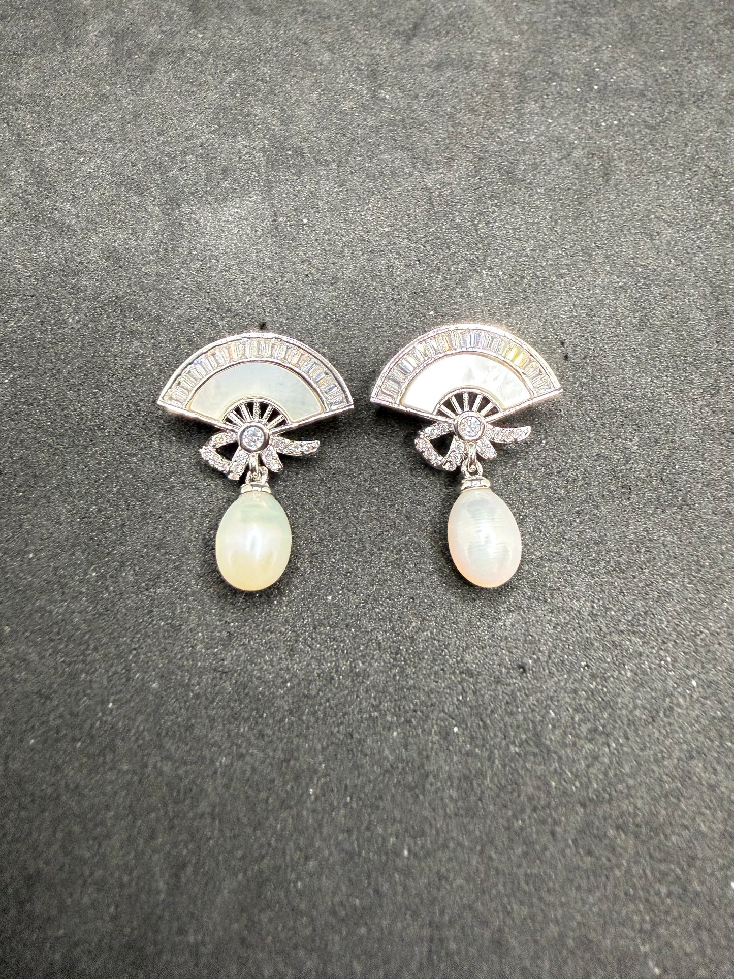 Boucles d'oreilles Aube Irisée